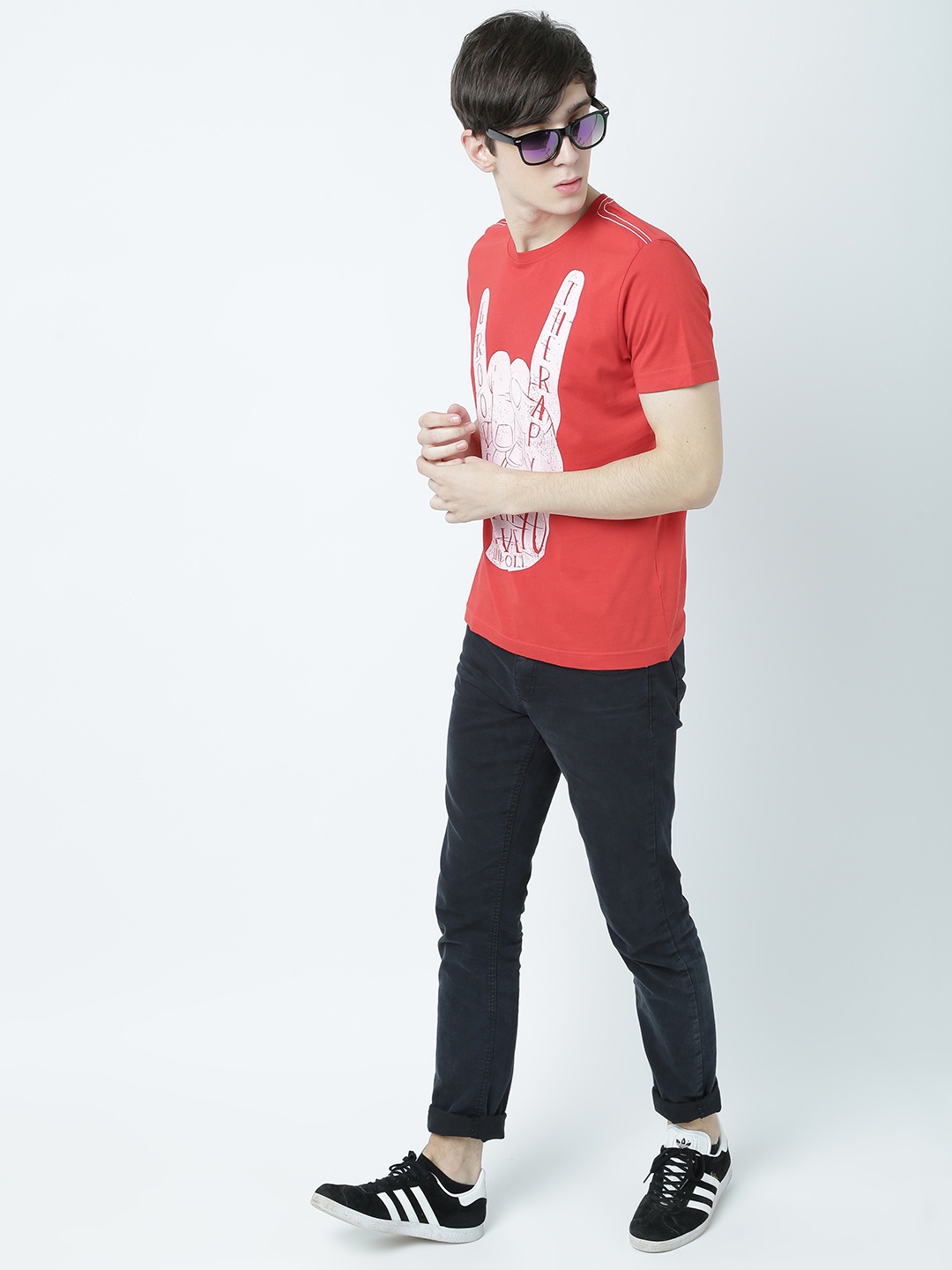 

Huetrap Men Red Printed Round Neck T-shirt