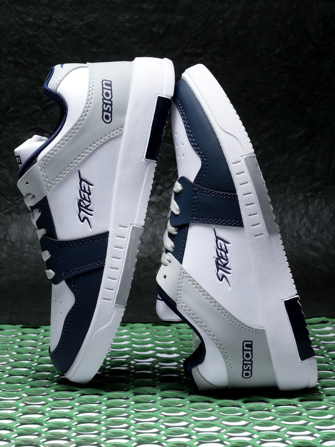 

ASIAN Men Tarzan-04 Colourblocked Lightweight Comfort Insole Basics Sneakers, White
