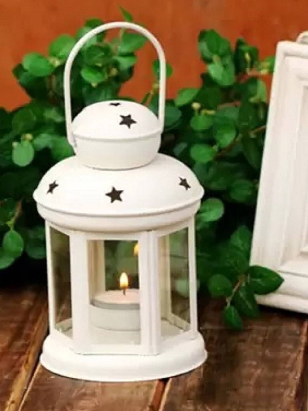 

Fashion Bizz 4 Pieces White & Blue Lantern Candle Holders