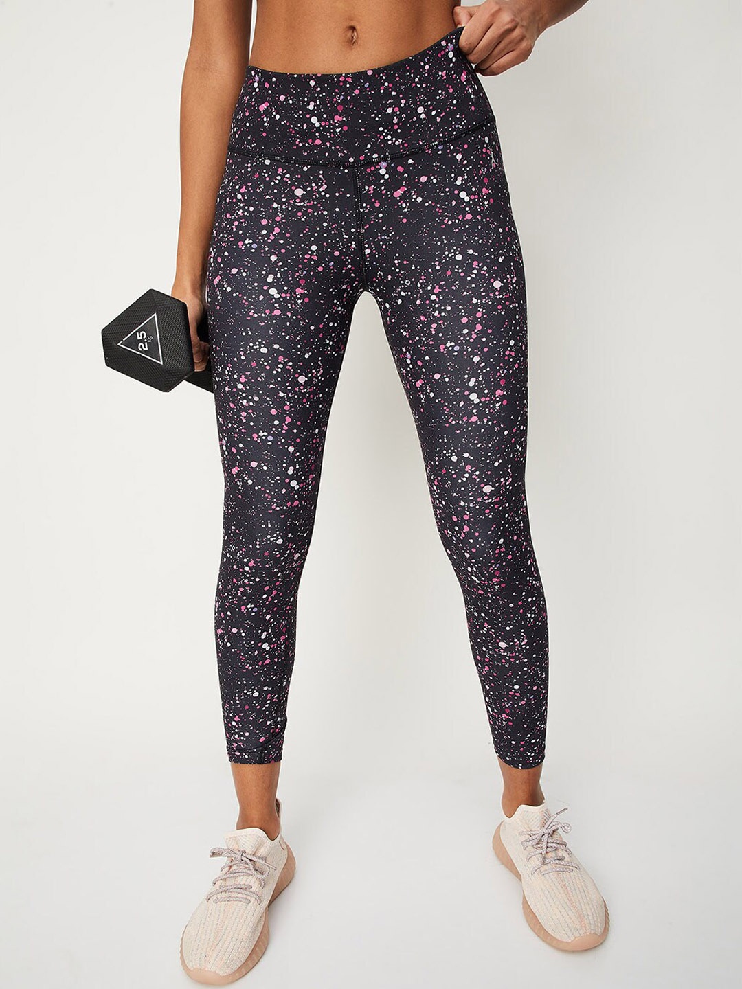 

max Women Abstract Printed Sports Tights, Black