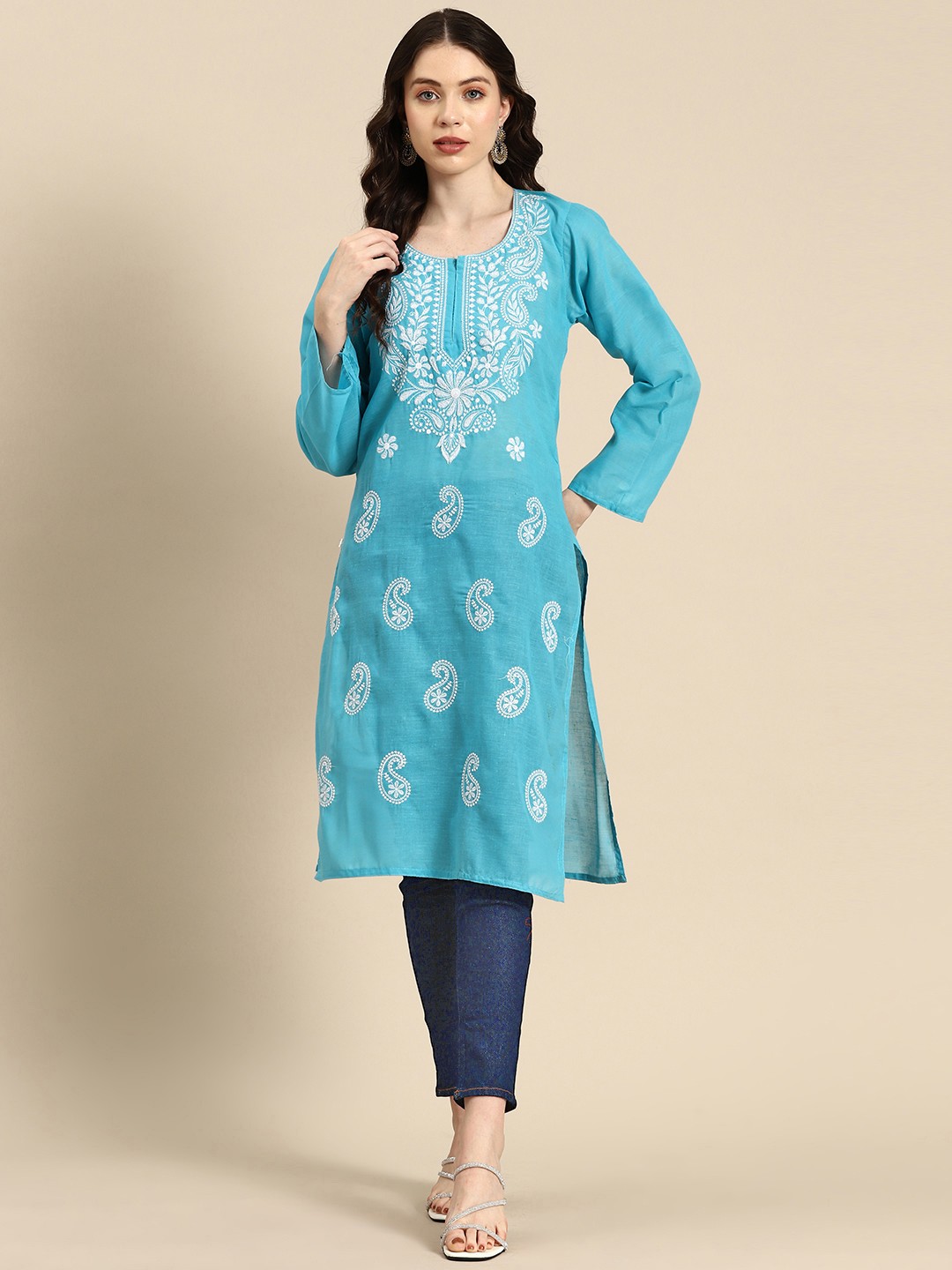 

Saadgi Paisley Embroidered Chikankari Shadow Work Organic Cotton Kurta, Blue