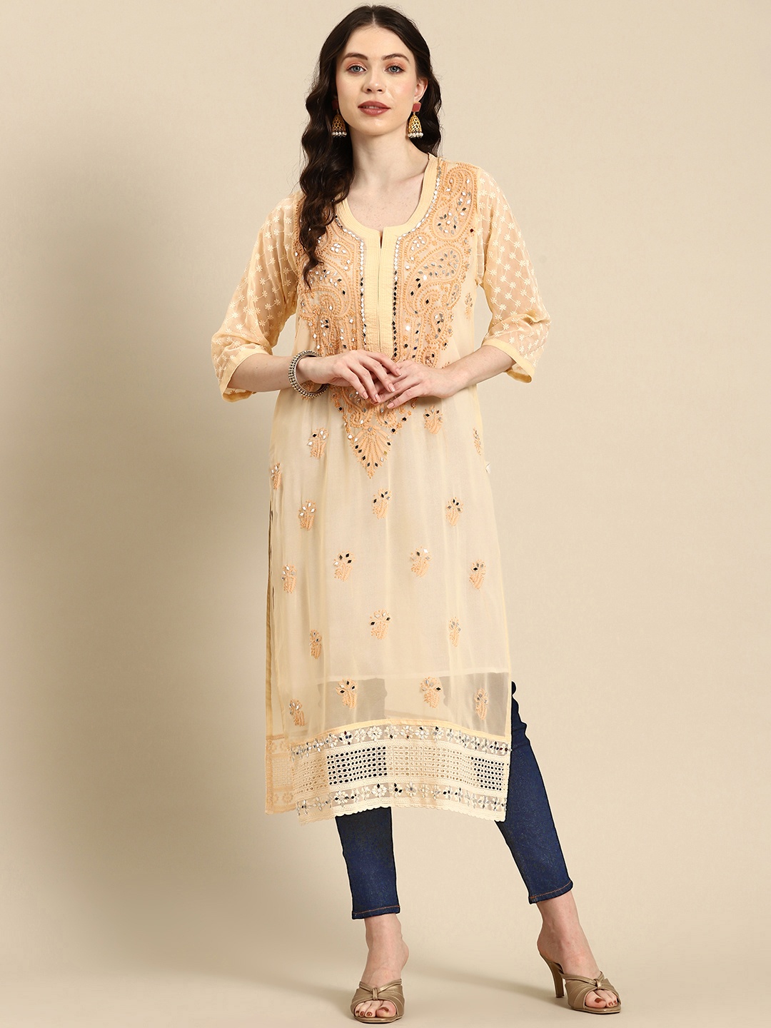 

Saadgi Embroidered Chikankari Mirror Work Shadow Work Kurta, Cream