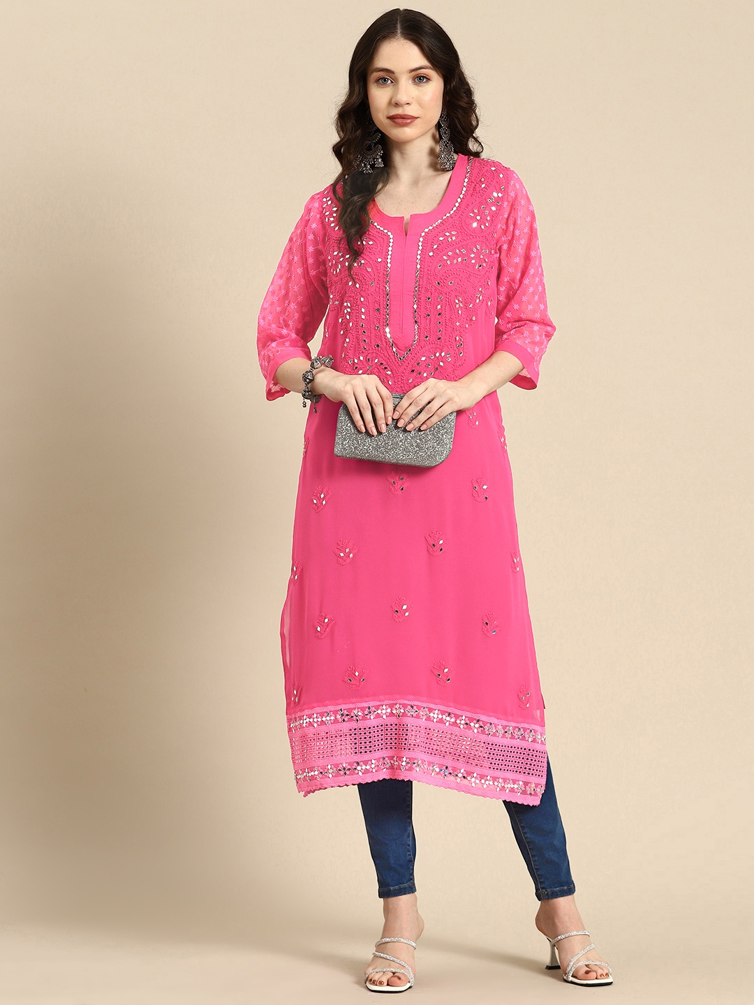

Saadgi Embroidered Chikankari Mirror Work Shadow Work Kurta, Magenta