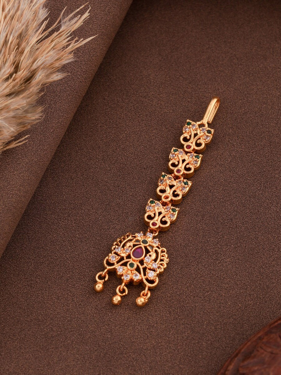 

ROFARWORD Gold-Plated Stone-Studded Maang Tikka