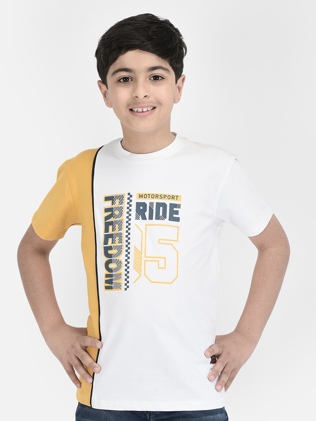 

Crimsoune Club Boys Colourblocked Pure Cotton T-Shirt, White