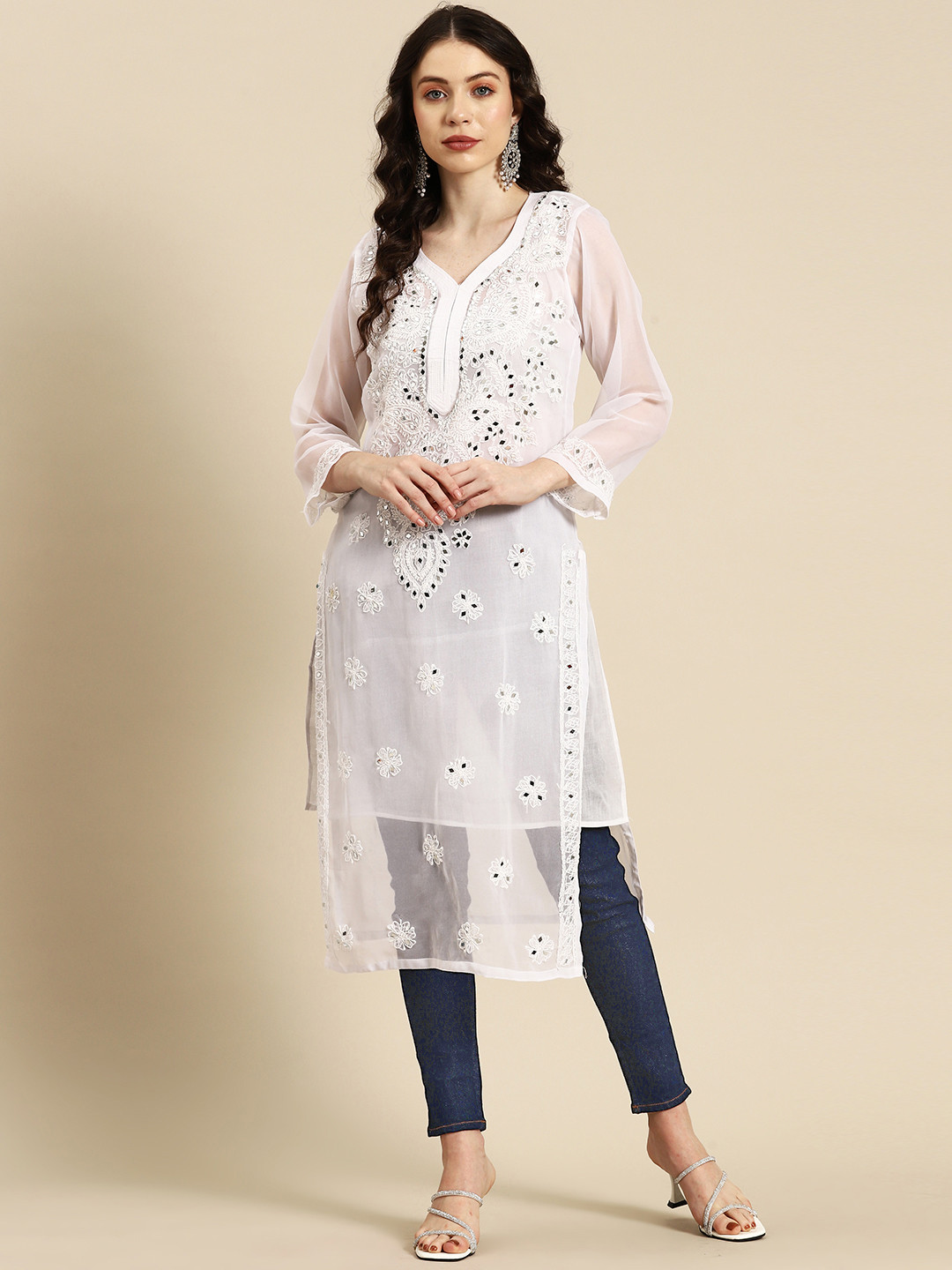 

Saadgi Embroidered Chikankari Mirror Work Shadow Work Kurta, White