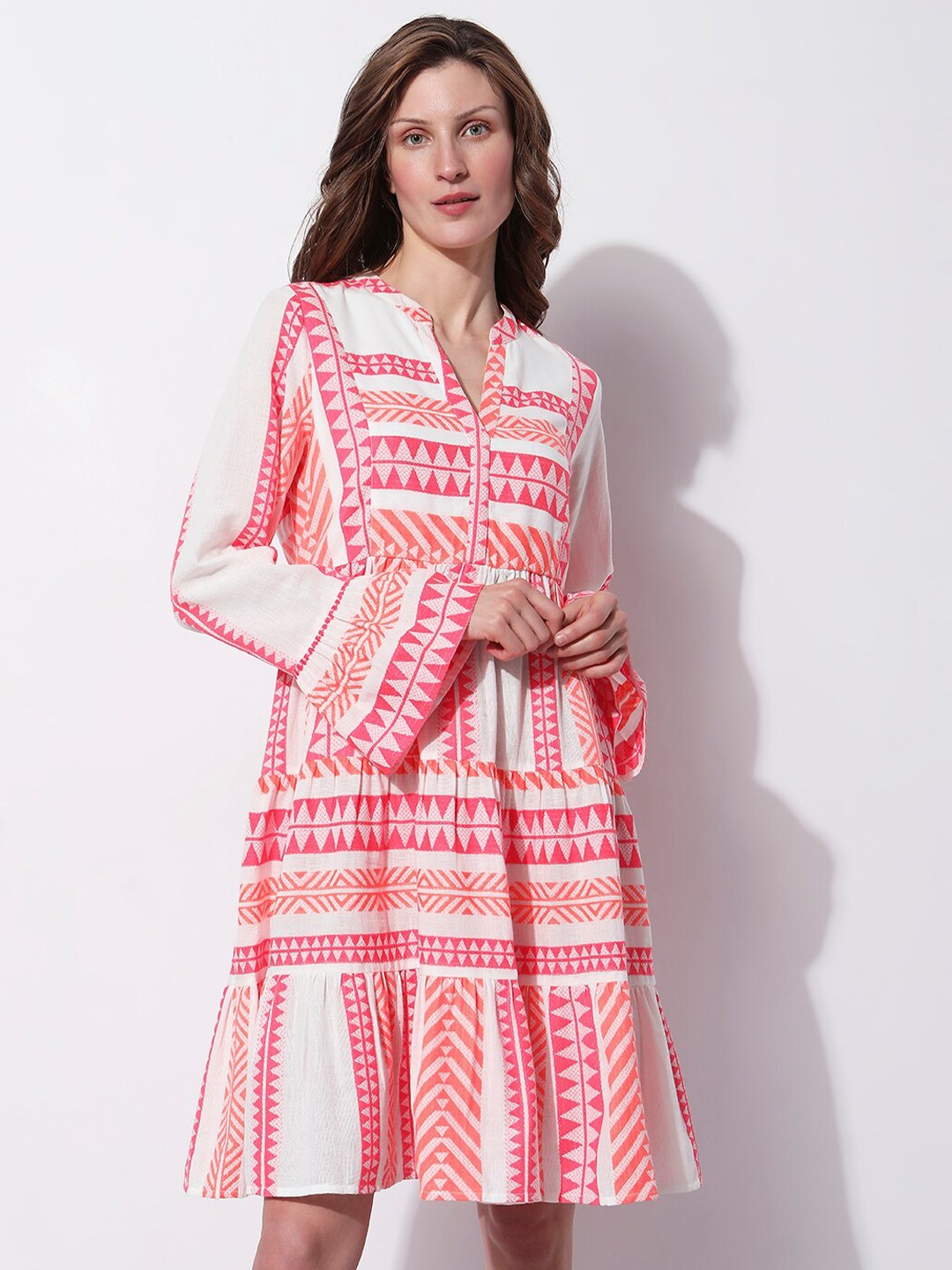 

Vero Moda Geometric Printed Bell Sleeve A-Line Dress, White