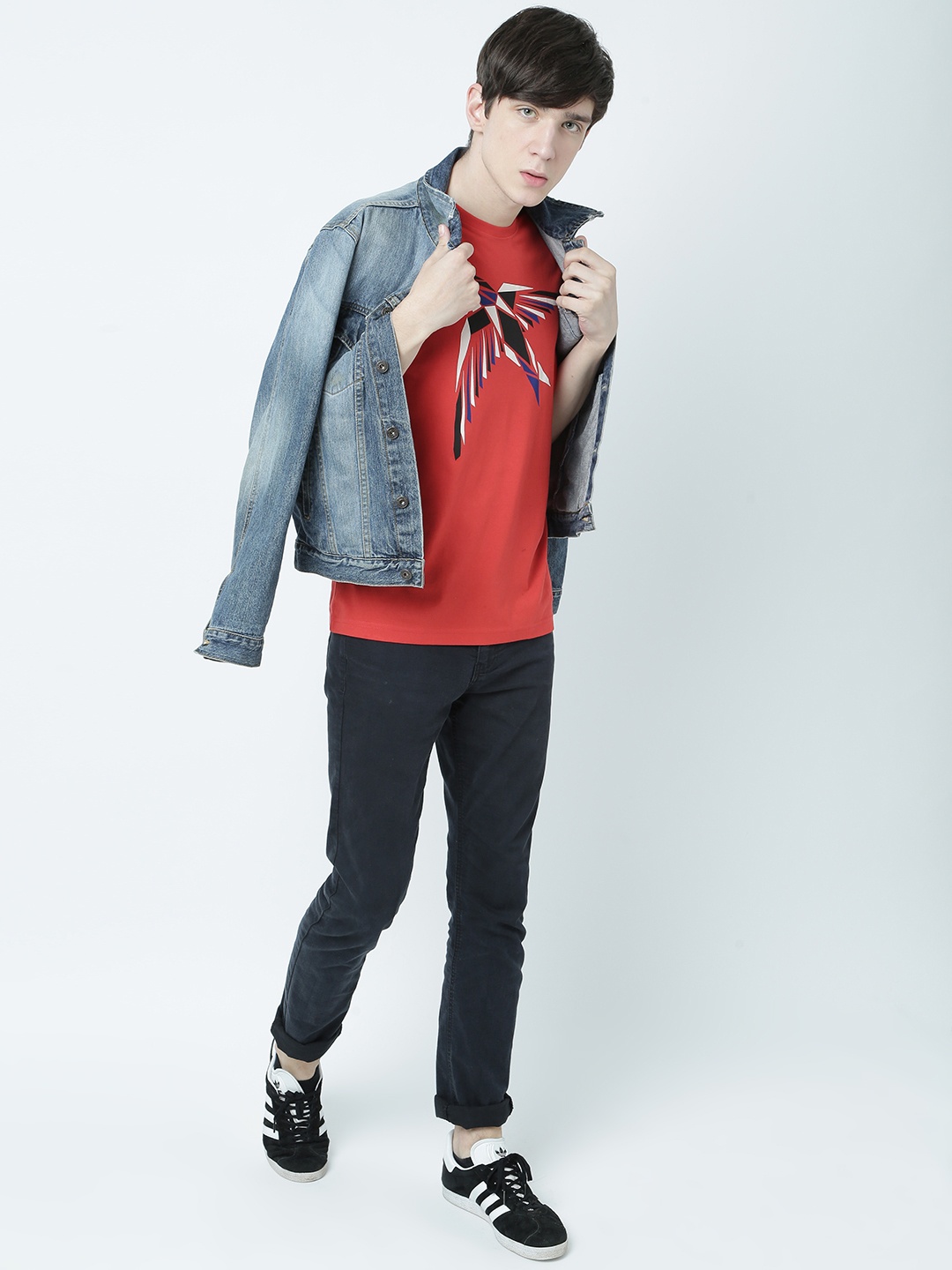 

Huetrap Men Red Printed Round Neck T-shirt