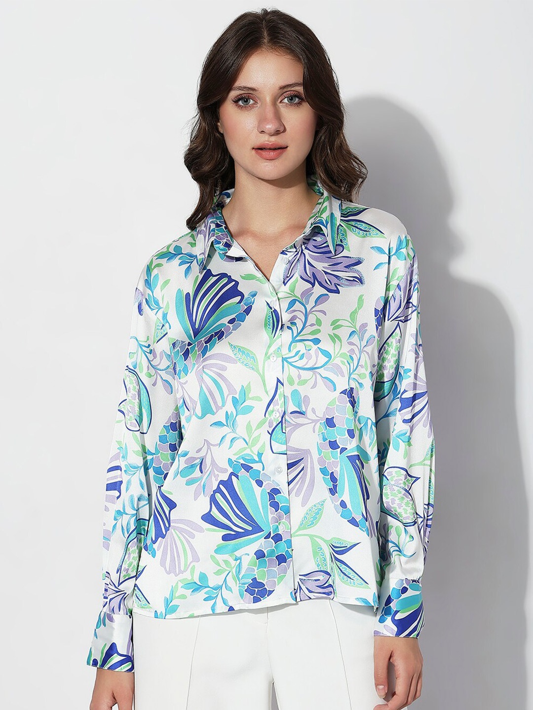 

Vero Moda Vm Uexswirl Ls Floral Printed Opaque Casual Shirt, Blue