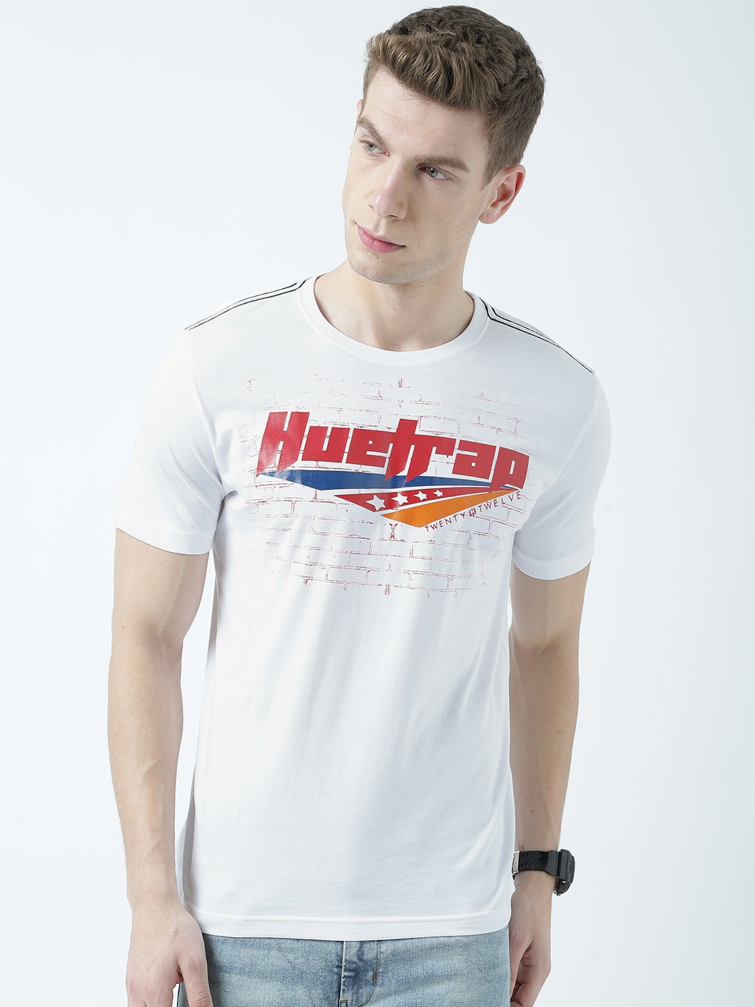 

Huetrap Men White Printed Round Neck T-shirt