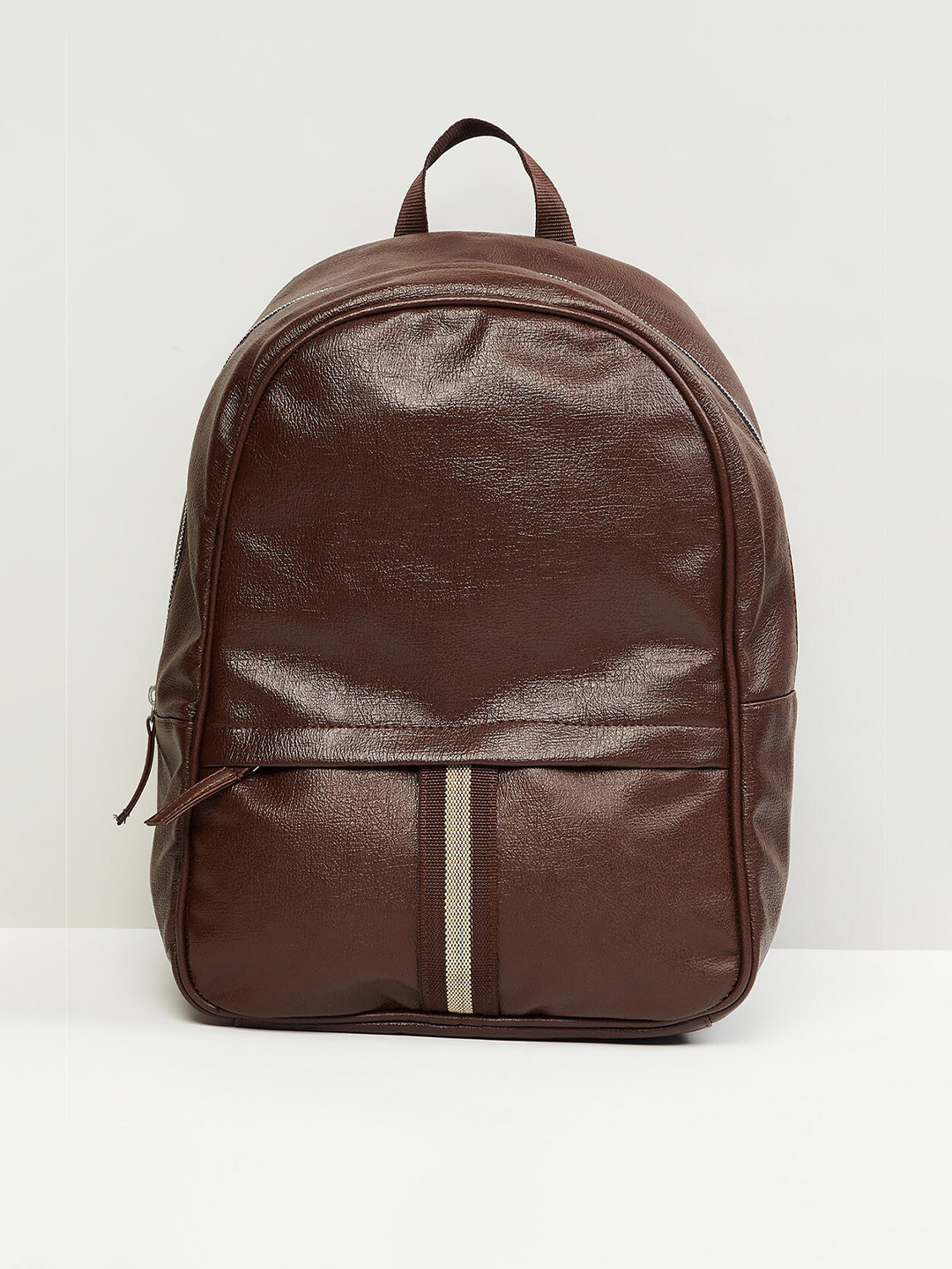 

max Men Non-Padded Backpack, Brown