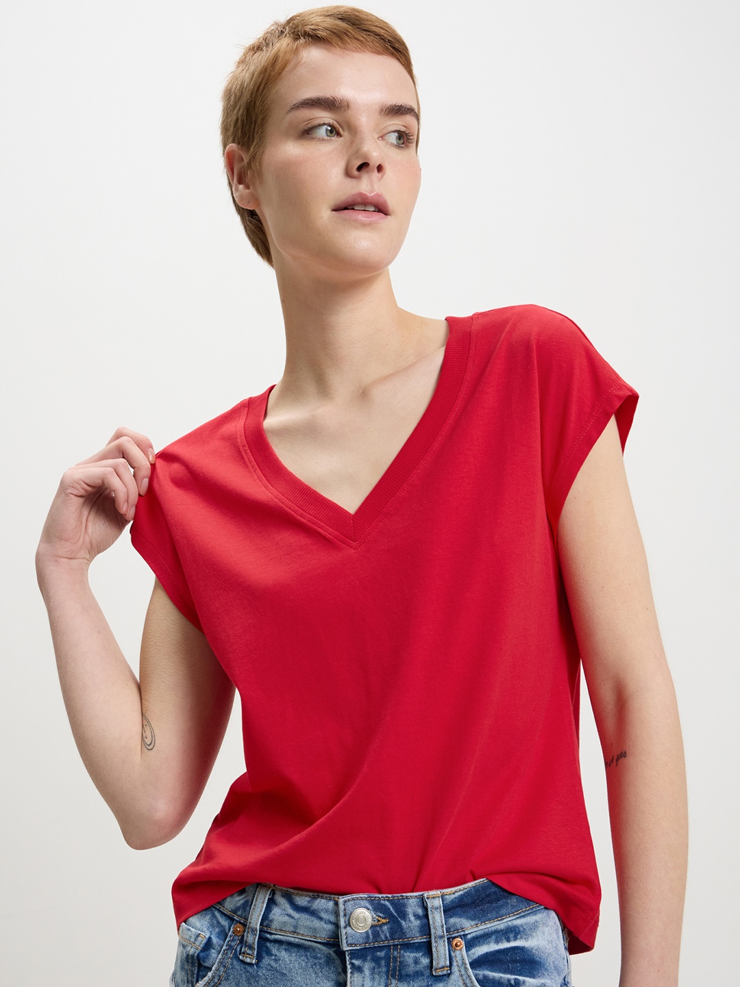 

CALLIOPE Women Pure Cotton Extended Sleeves T-shirt, Red