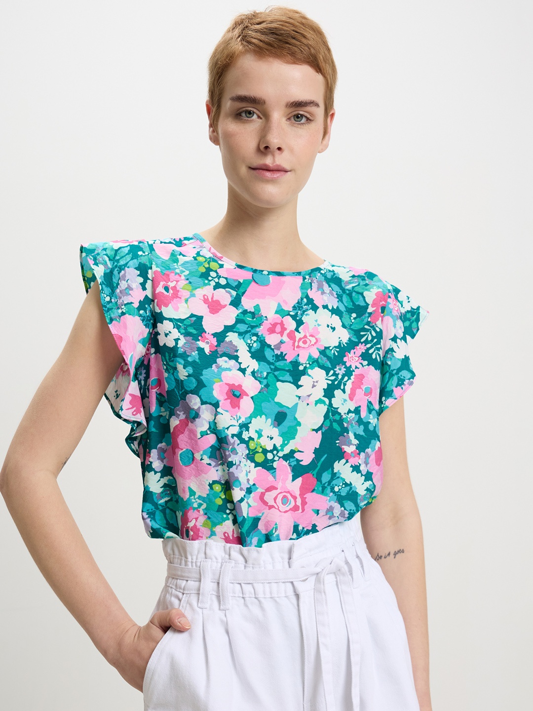 

CALLIOPE Floral Print Flutter Sleeve Top, Green