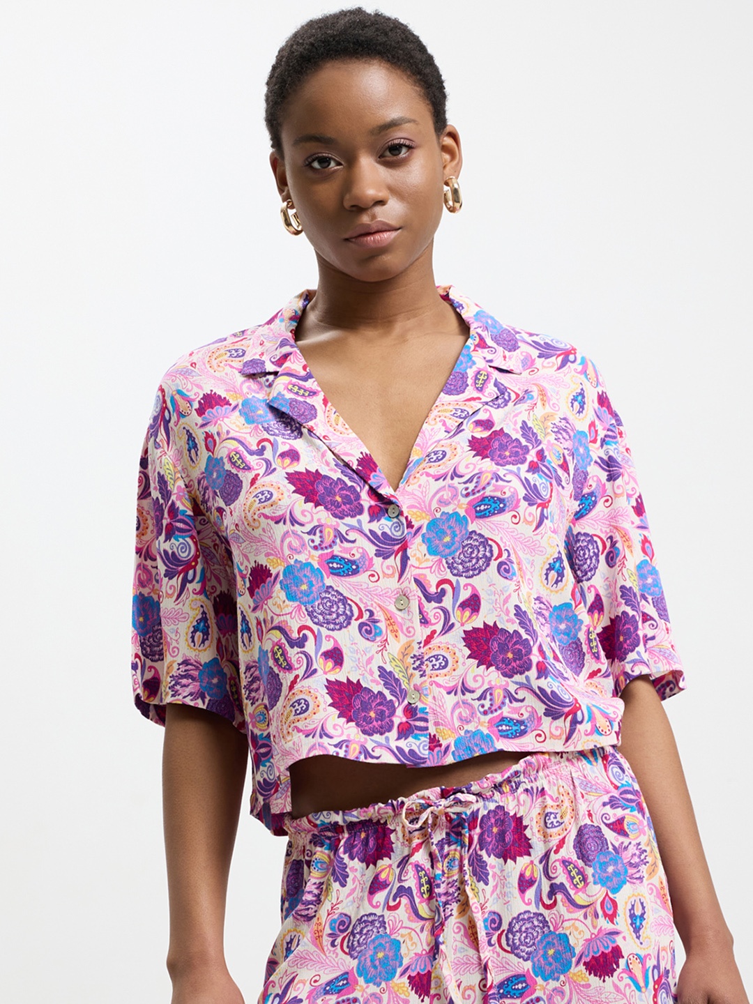 

CALLIOPE Oxford Boxy Cuban Collar Printed Casual Shirt, Pink