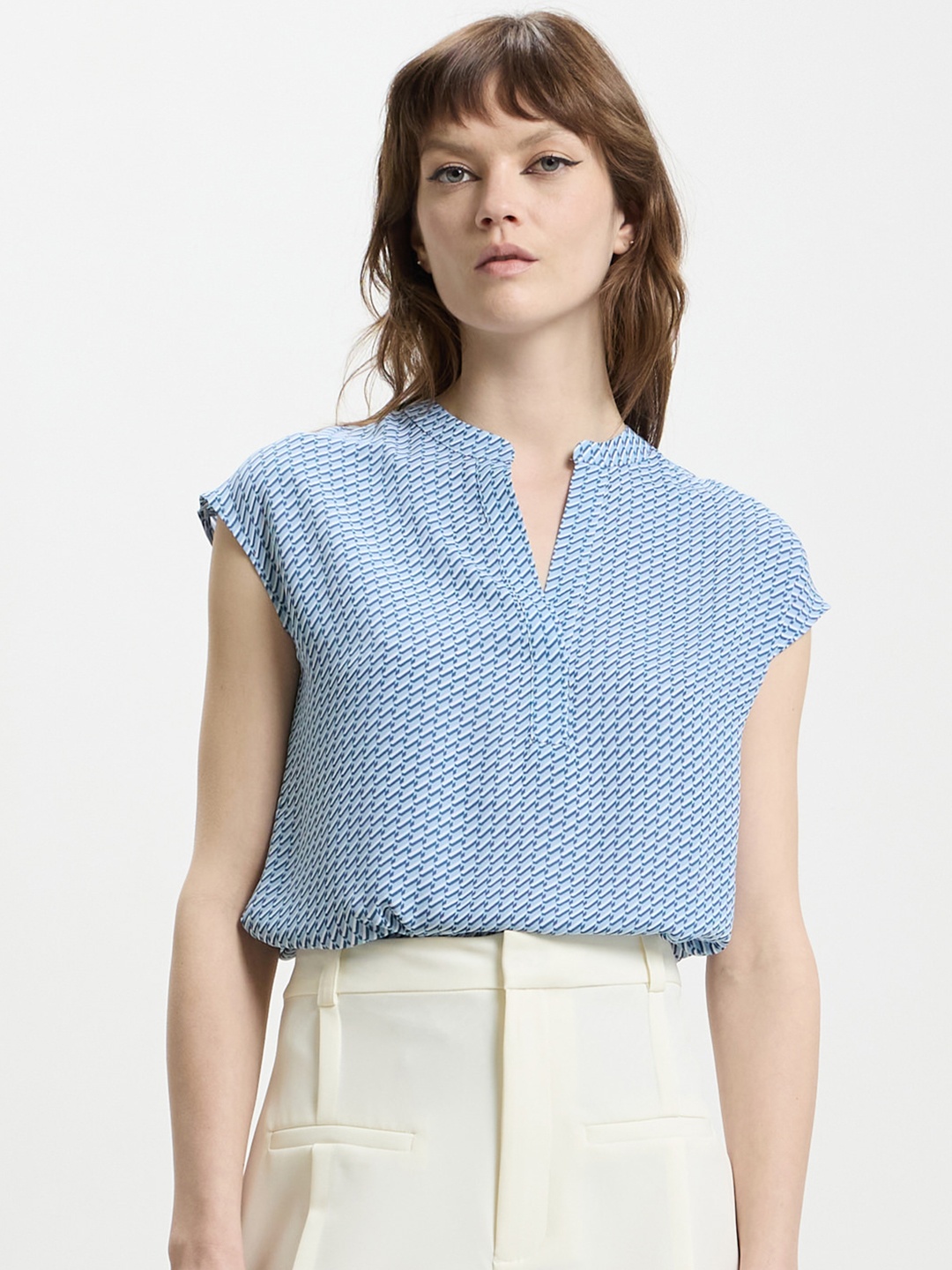 

CALLIOPE Geometric Print Mandarin Collar Top, Blue