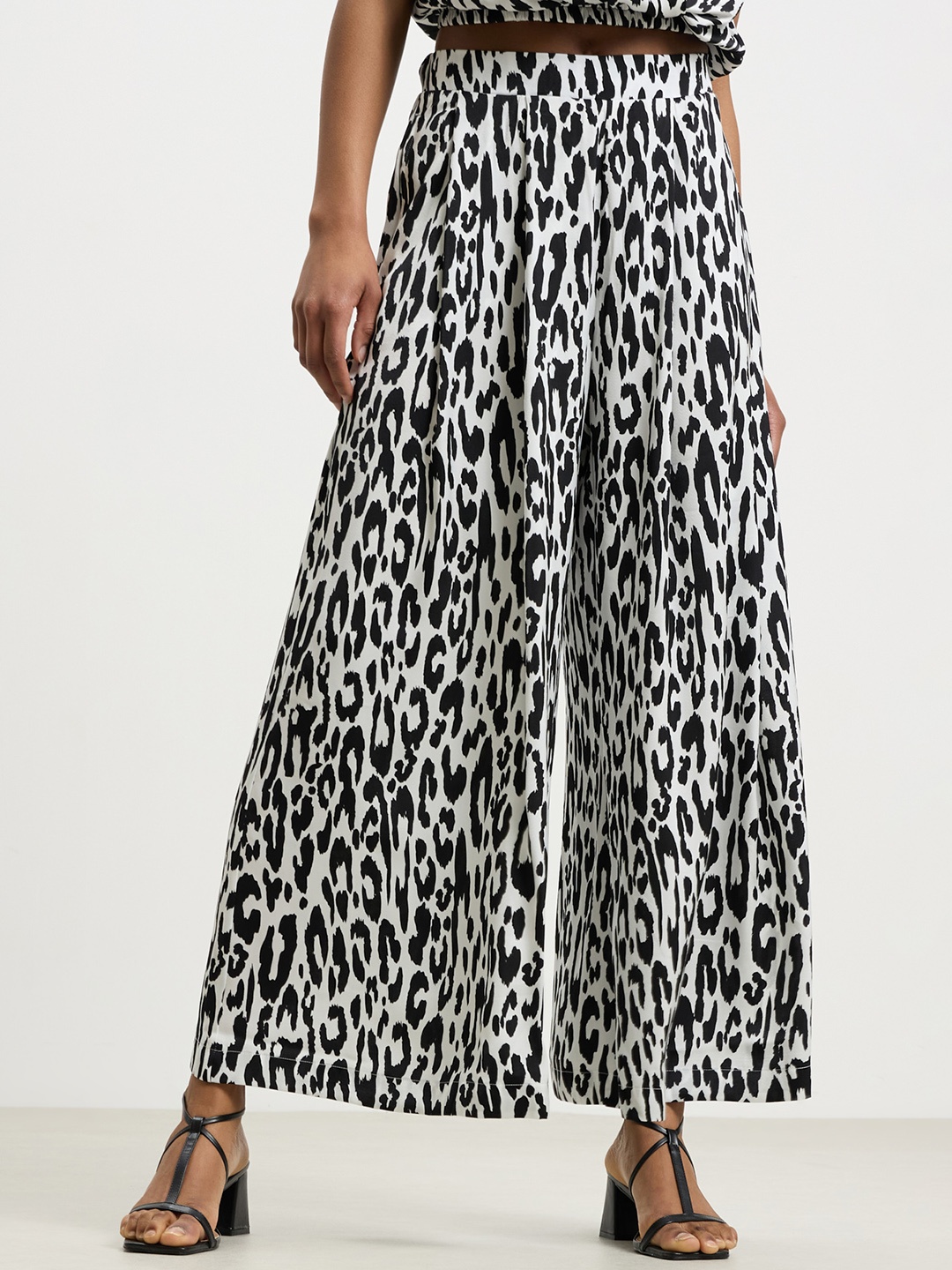 

CALLIOPE Women Animal Printed Flared Trousers, White