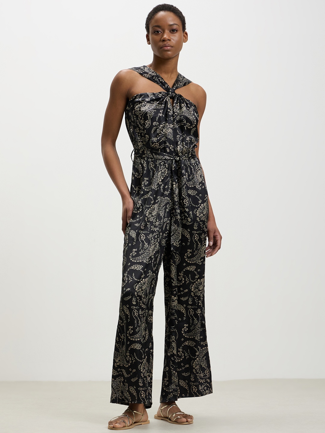 

CALLIOPE Belted Paisley Print Cut-Out Detail Basic Jumpsuit, Black