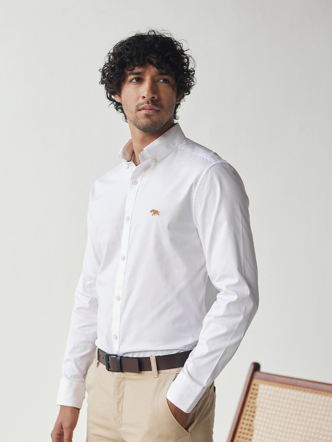 

Andamen Button-Down Collar Classic Slim Fit Opaque Formal Shirt, White