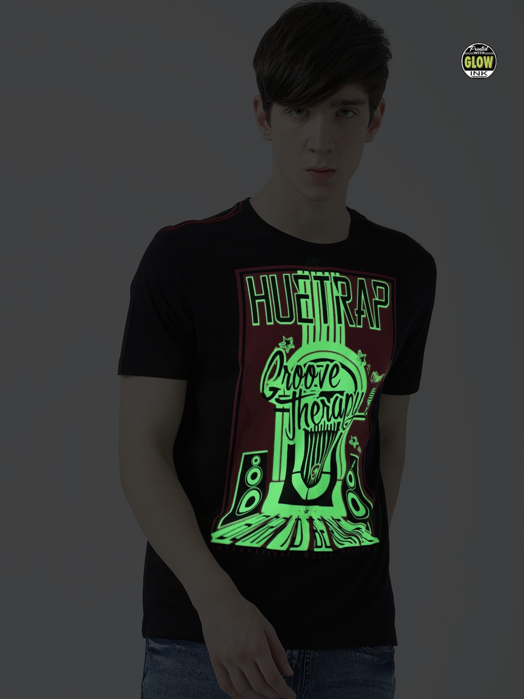 

Huetrap Men Black Printed Glow in the Dark T-shirt