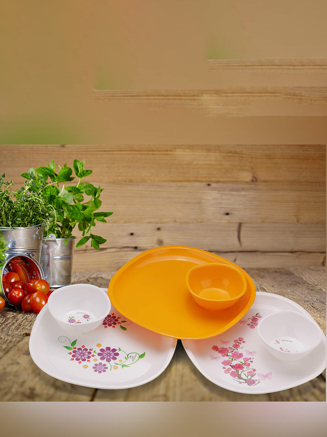 

SOPL-OLIVEWARE Pink 8 Pieces Floral Printed Glossy Dinner Set