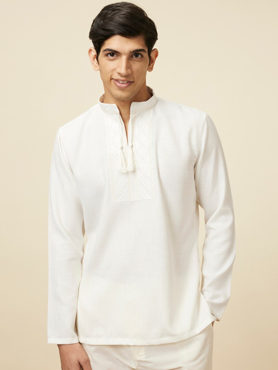 

Manyavar Mandarin Collar Kurta, Cream