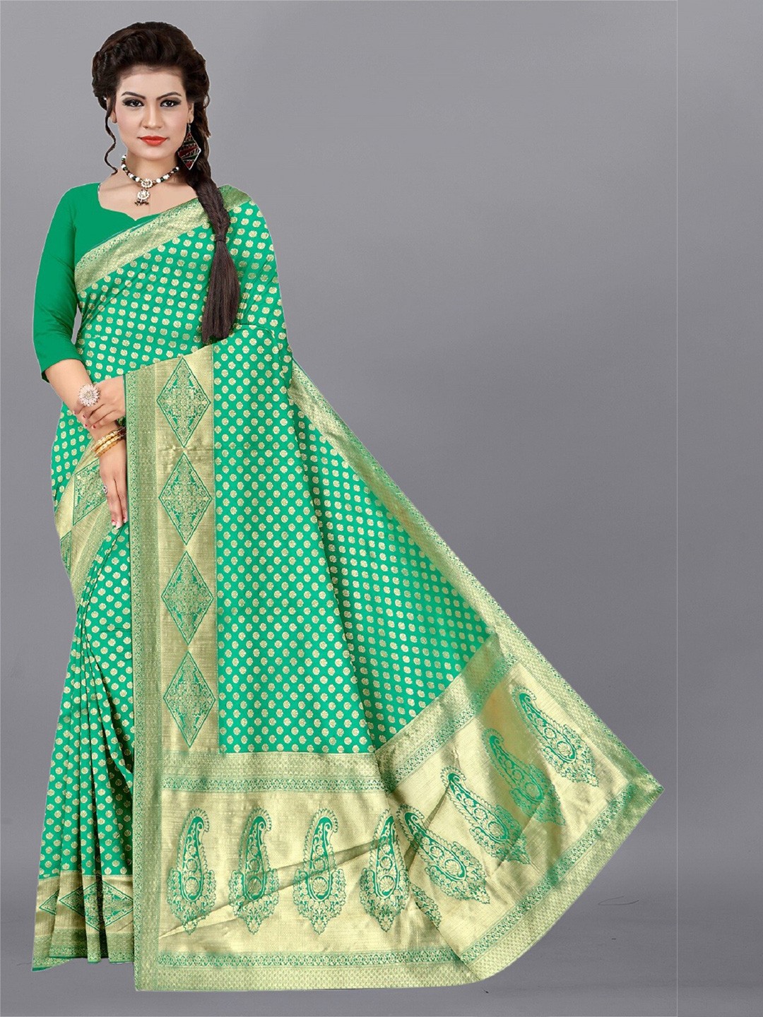

APNISHA Woven Design Zari Pure Silk Saree, Green