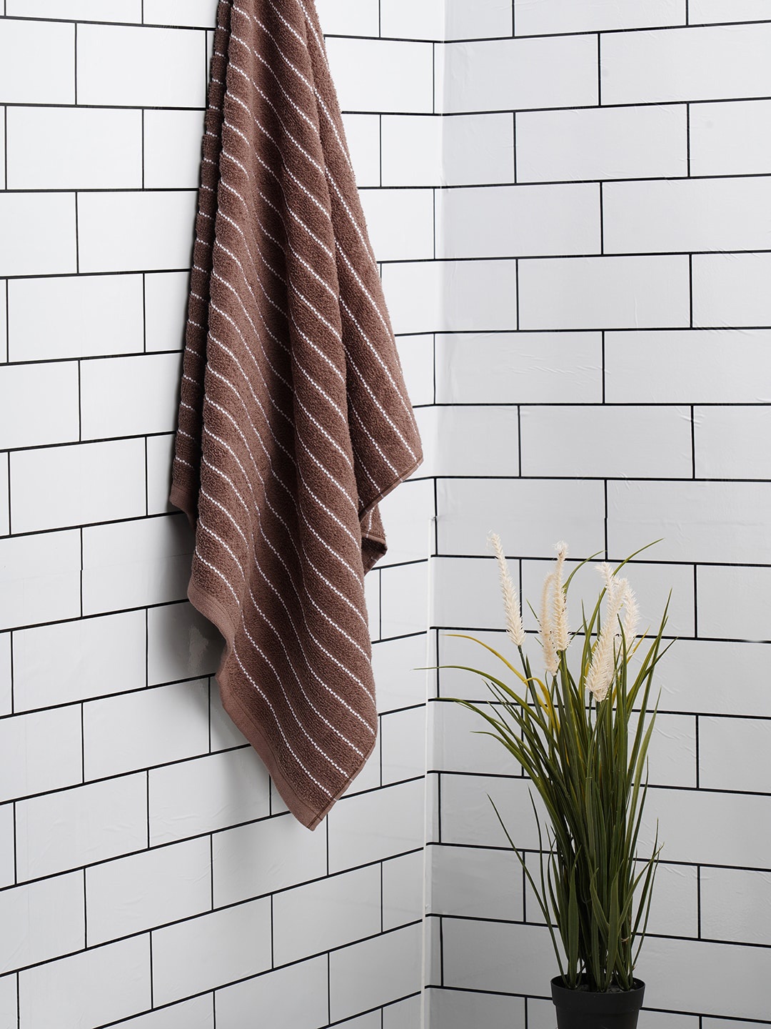 

Welspun Brown Striped 250 GSM Cotton Bath Towel