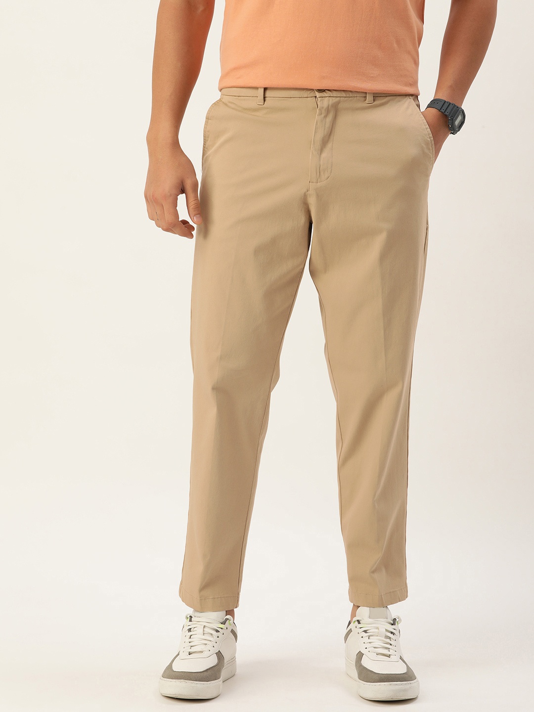 

Parx Men Solid Mid-Rise Carrot Fit Chinos, Beige