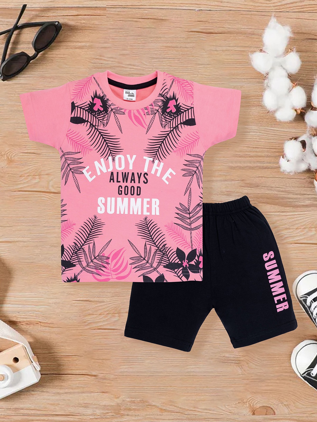 

Nick and Jones Kids Floral Printed Pure Cotton T-shirt With Shorts, Pink
