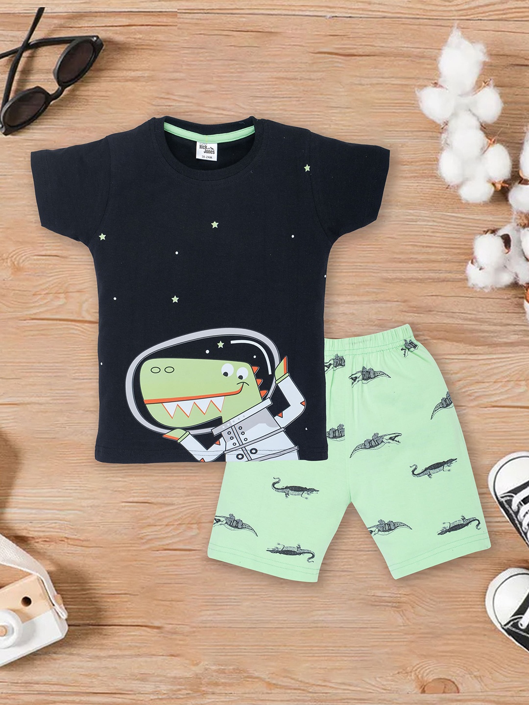 

Nick and Jones Kids Printed Pure Cotton T-shirt With Shorts, Black