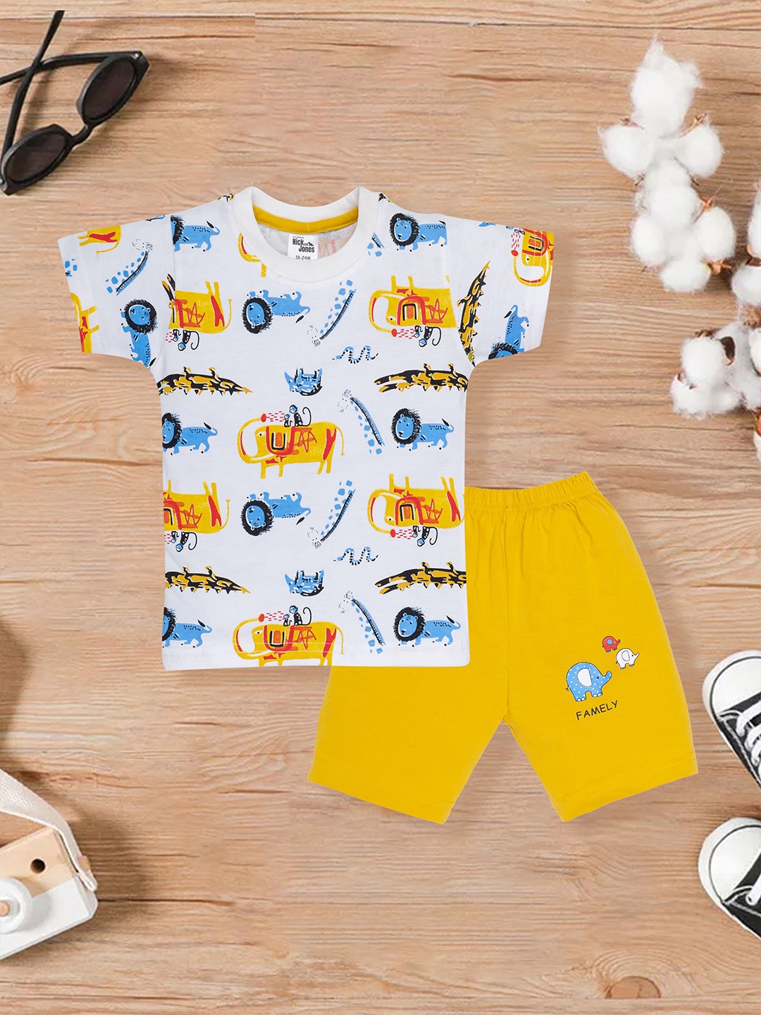 

Nick and Jones Kids Graphic Printed Pure Cotton T-shirt With Shorts, Yellow