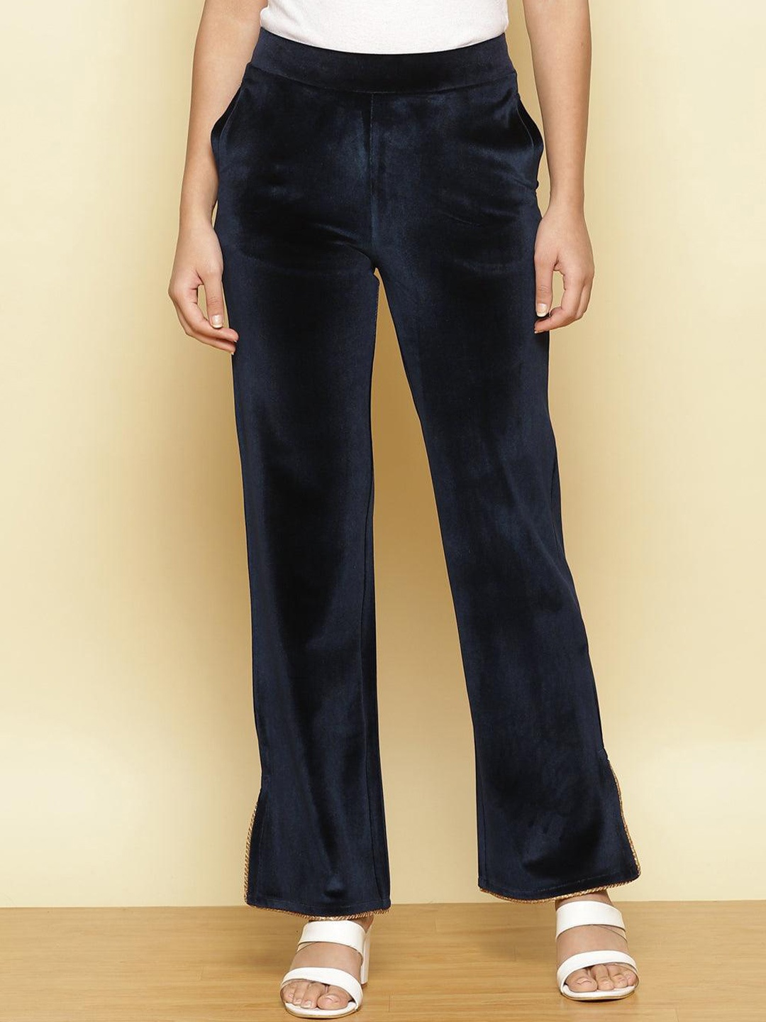 

Lakshita Women Velvet Straight Fit Palazzos, Blue