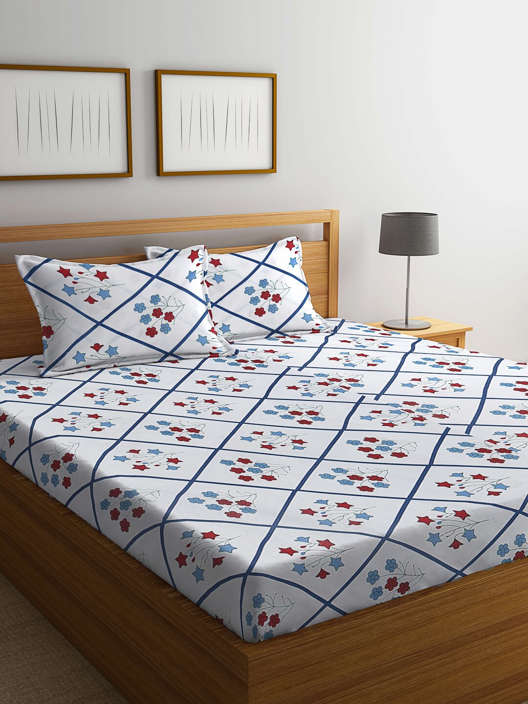 

KLOTTHE Blue & Red Floral Printed 300TC Fitted Double King Bedsheet With 2 Pillow Covers