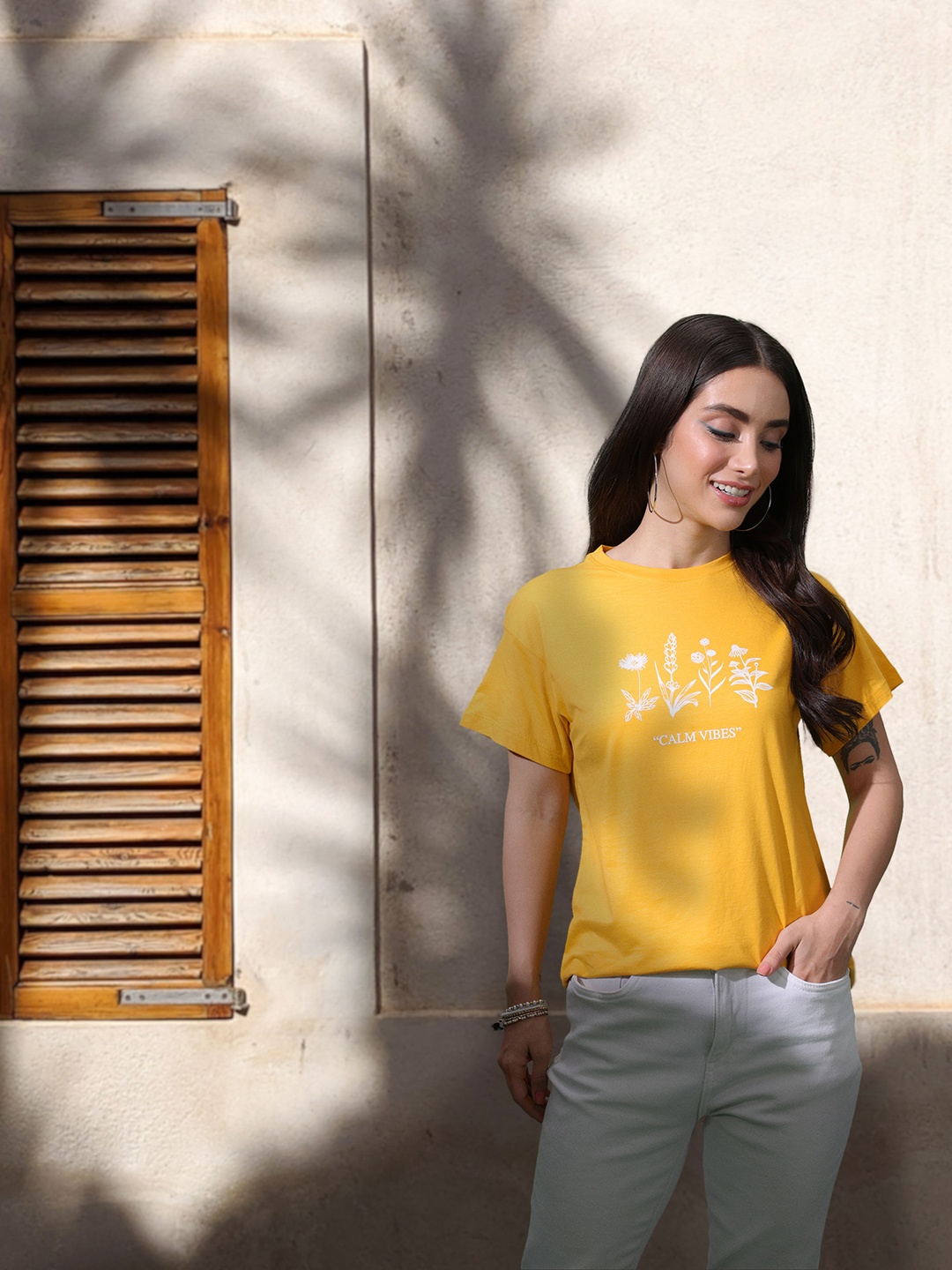 

Mast & Harbour Printed Drop-Shoulder Sleeves Casual T-shirt, Yellow