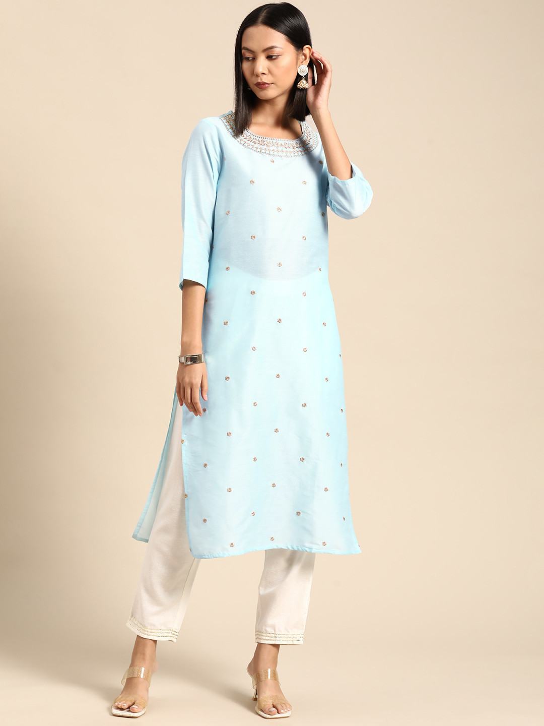 

all about you Thread Work Embroidered Straight Kurta, Blue