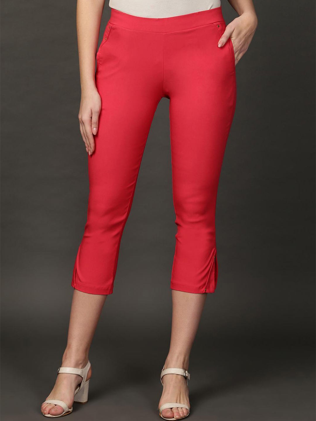 

Lakshita Women Skinny Fit Capris, Pink