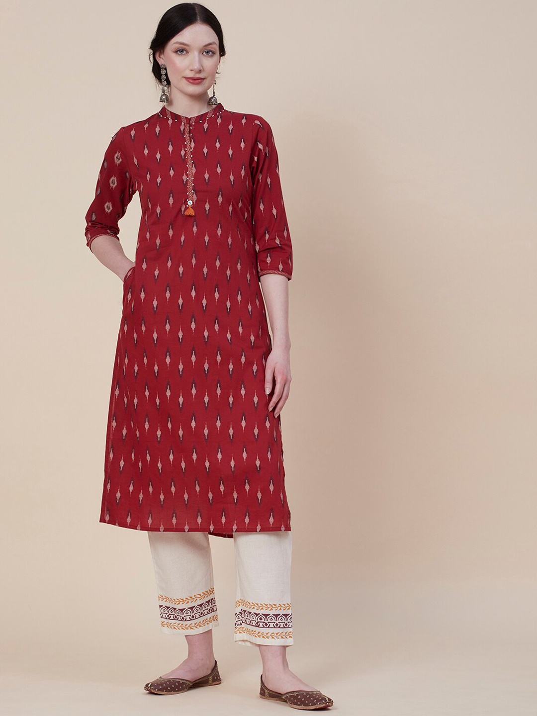 

FASHOR Maroon Abstract Printed Cotton Straight Kurta With Beads Embellished
