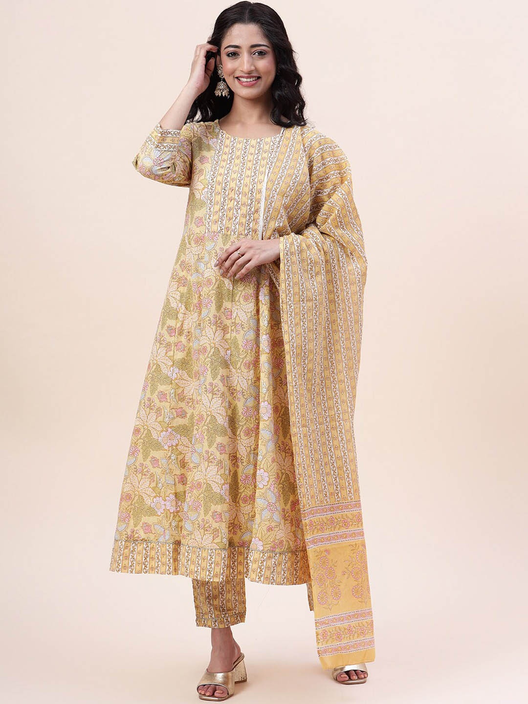 

Meena Bazaar Ethnic Motifs Printed Regular Kurta with Trousers & Dupatta, Mustard