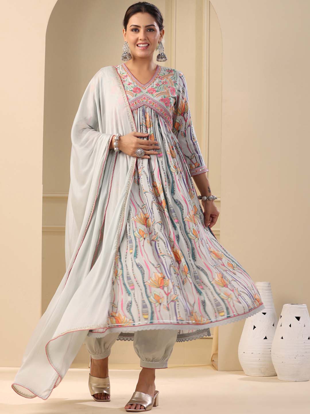 

Meena Bazaar Floral Printed Empire Kurta with Salwar & With Dupatta, Green