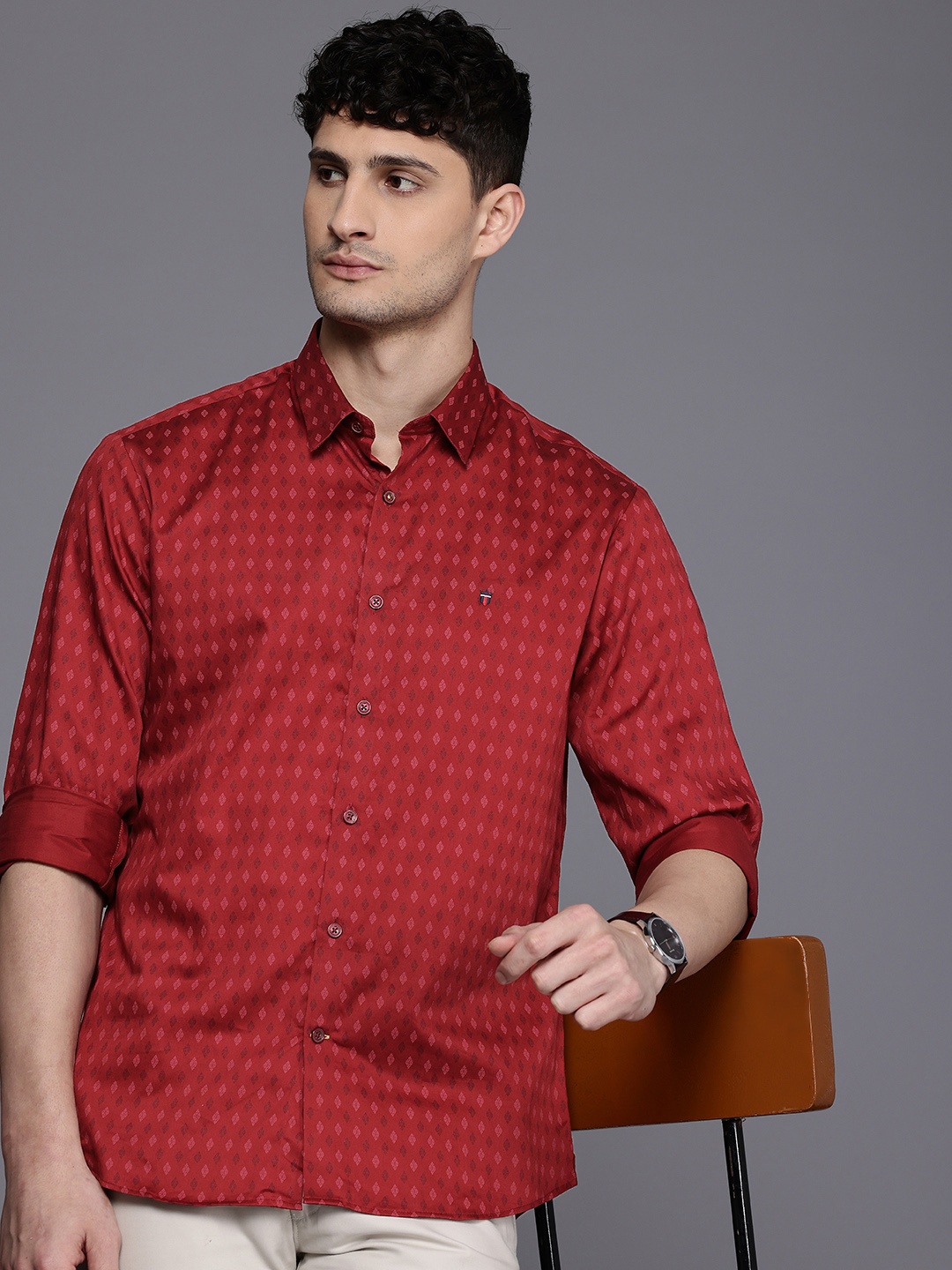 

Louis Philippe Sport Slim Fit Geometric Printed Pure Cotton Formal Shirt, Maroon