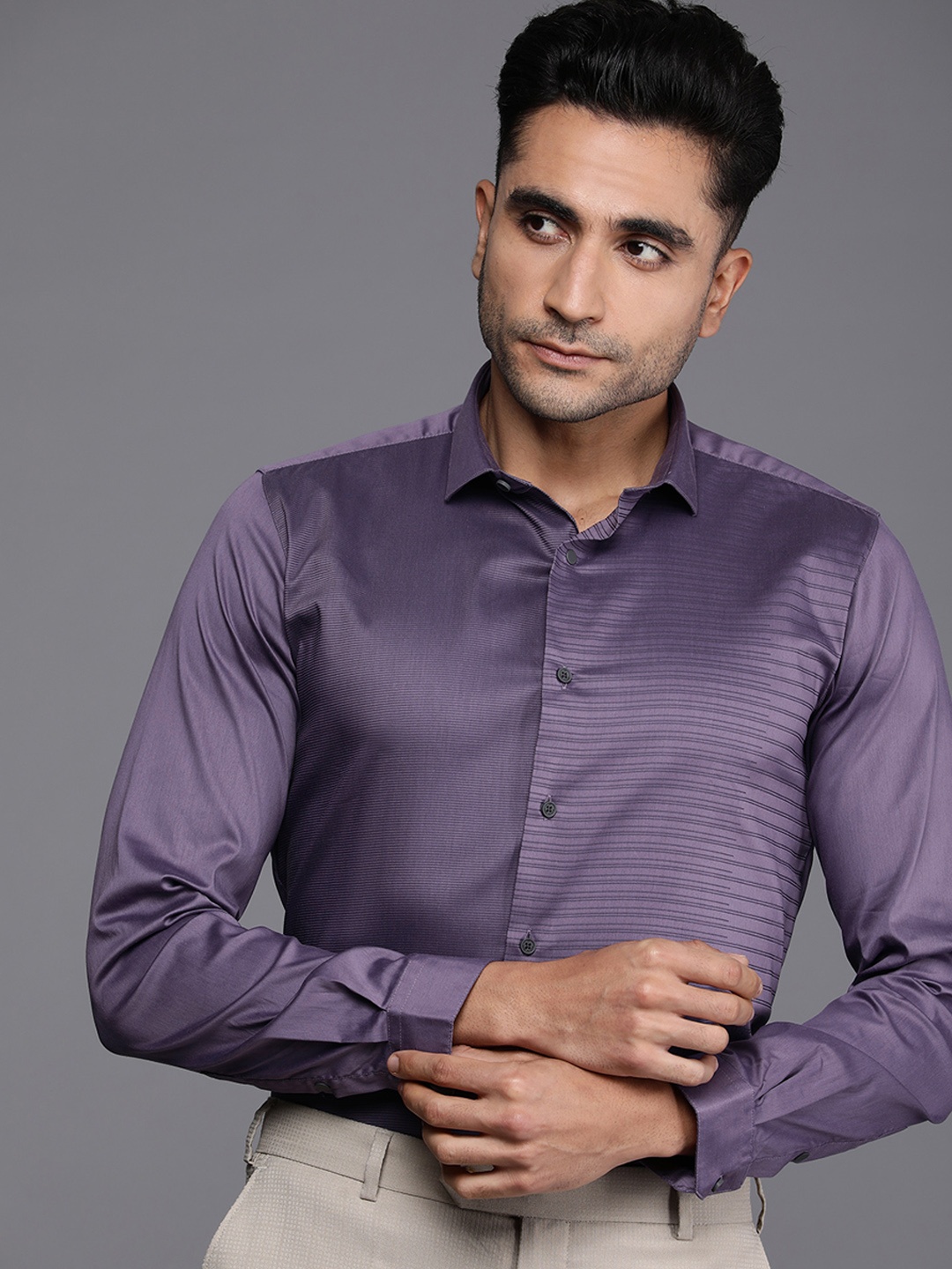 

Louis Philippe Ath.Work Slim Fit Self Design Formal Shirt, Purple
