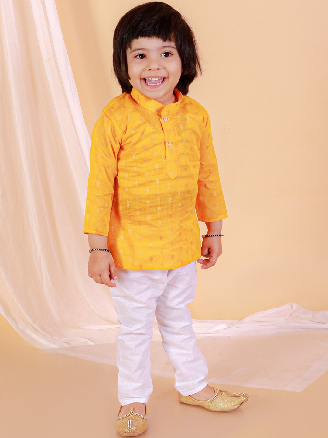 

BAESD Boys Ethnic Motifs Woven Design Pure Cotton Kurta With Pyjamas, Yellow