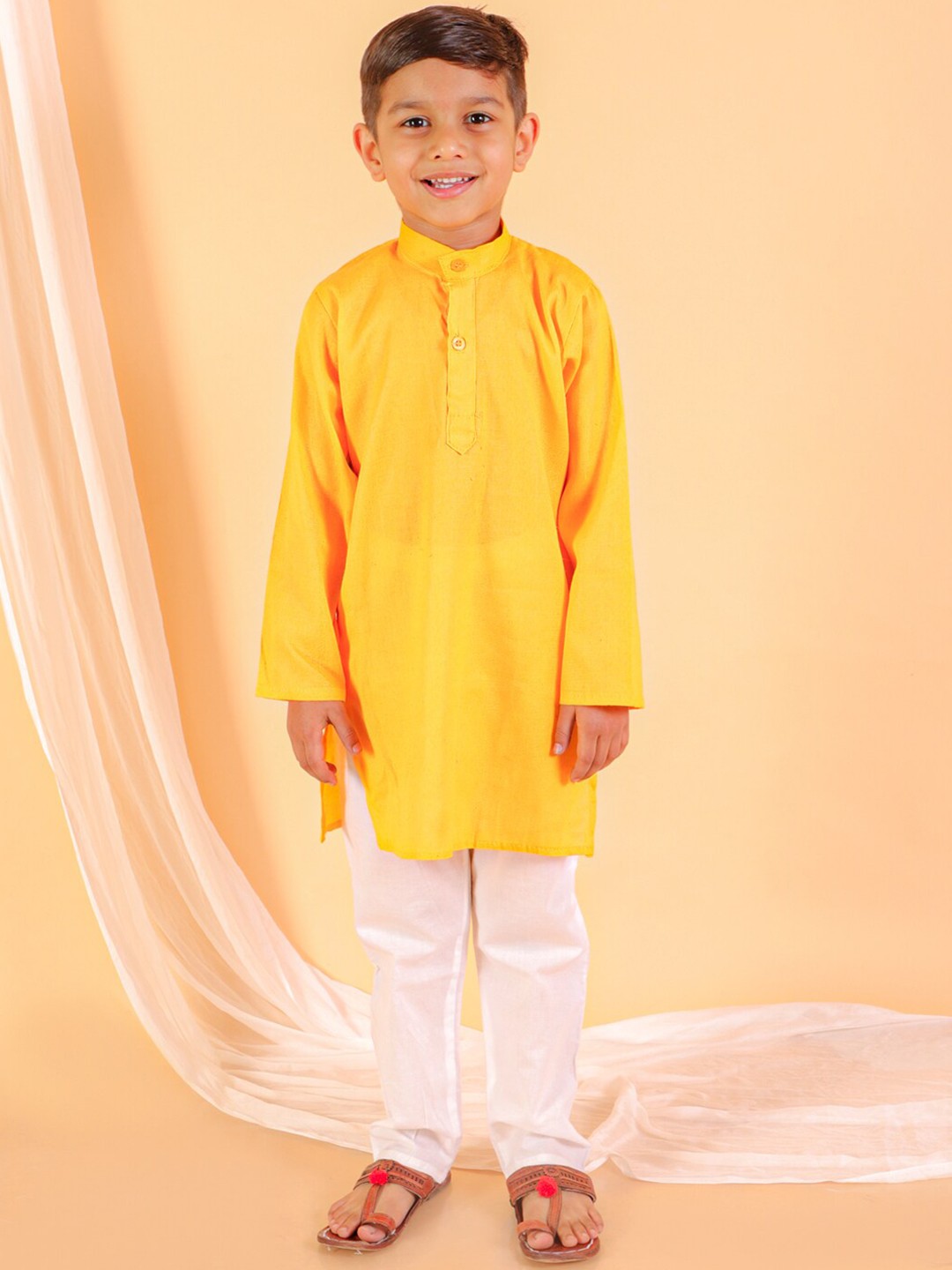 

BAESD Boys Regular Pure Cotton Kurta with Pyjamas, Yellow