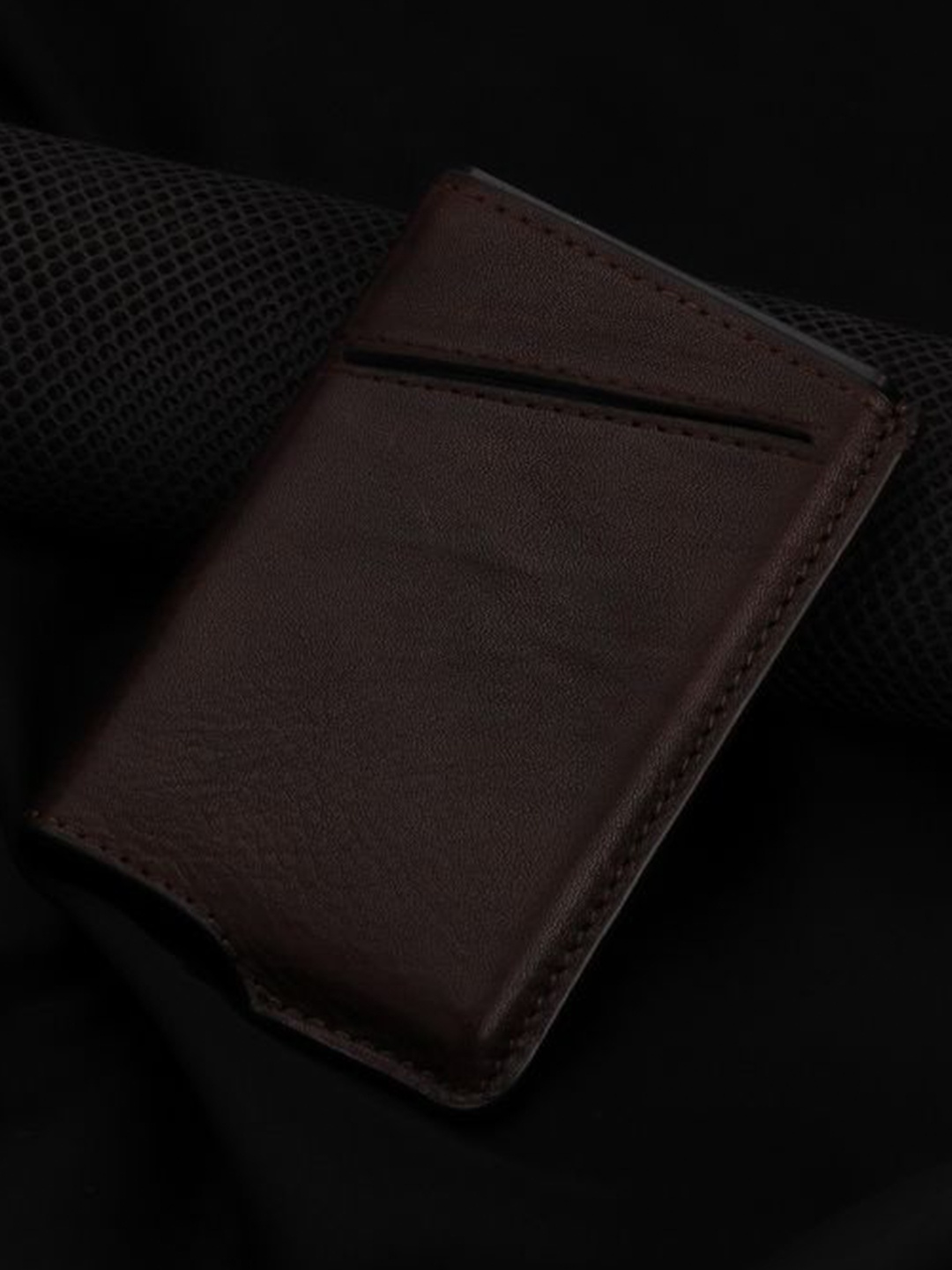 

Roadster Textured Leather Card Holder, Brown