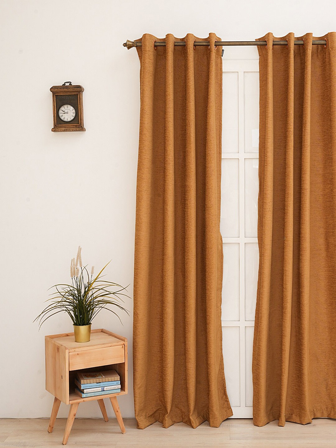 

Ariana Gold-Toned Room Darkening Door Curtain