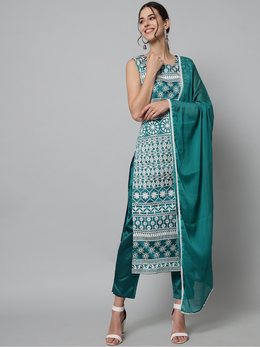 

KALINI Ethnic Motifs Embroidered Thread Work Kurta With Trousers & With Dupatta, Green