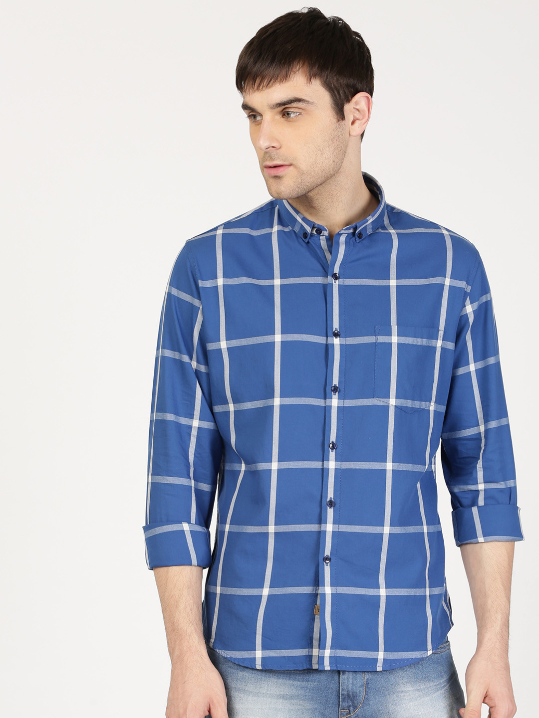

ether Men Blue Slim Fit Checked Casual Shirt