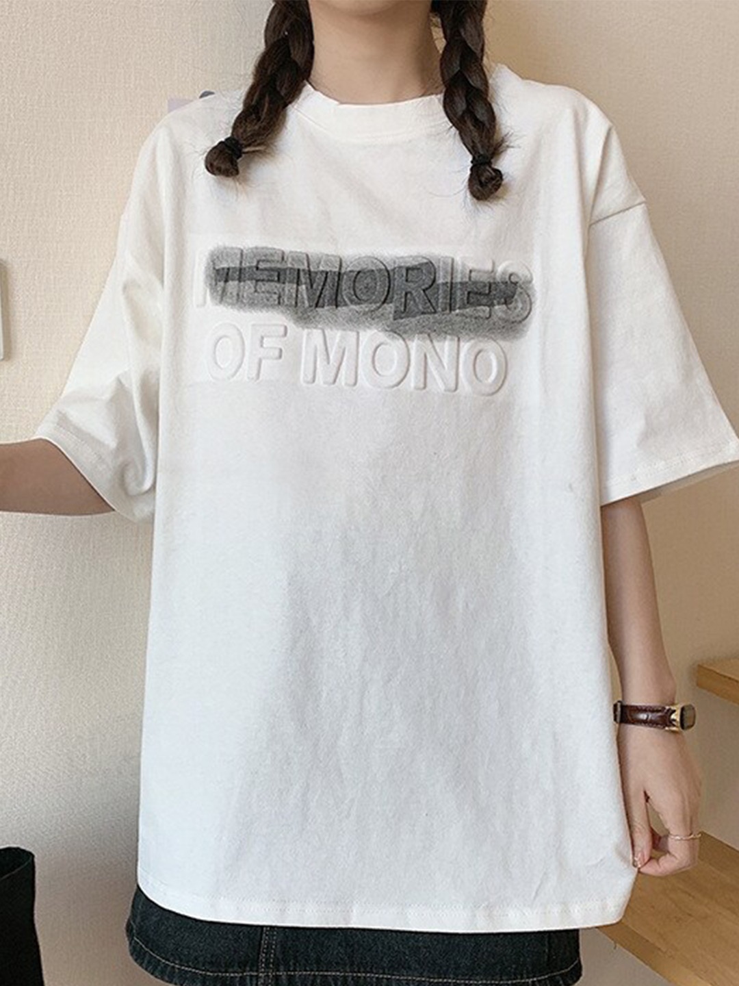 

BoStreet White Print Extended Sleeves Cotton Longline Top