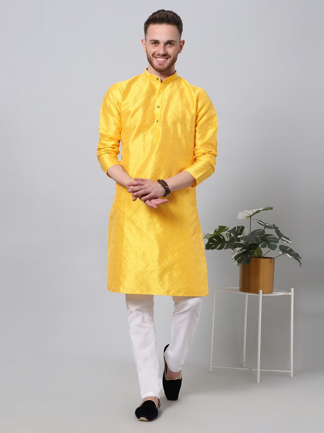 

SHIWAM ETHNIX Ethnic Motifs Woven Design Mandarin Collar Art Silk Kurta, Yellow