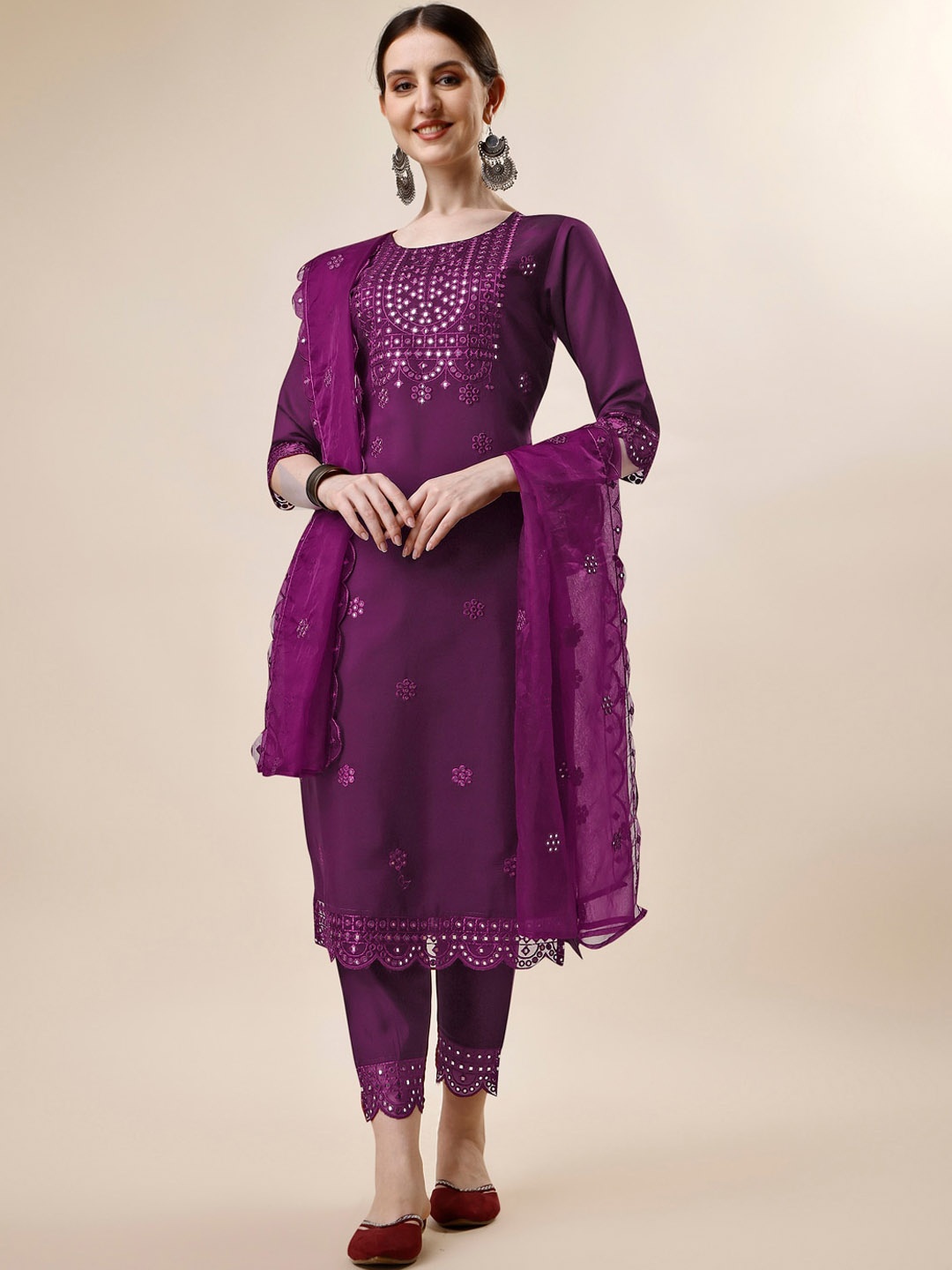 

Berrylicious Ethnic Motifs Embroidered Chanderi Cotton Kurta With Trousers & Dupatta, Purple